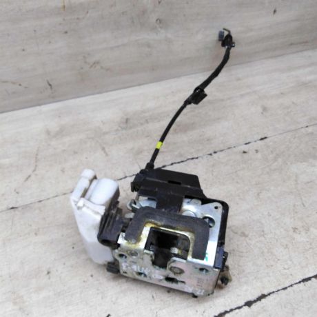 zamok-dveri-perednei-pravoi-fiat-albea-i-art-66590-big-0