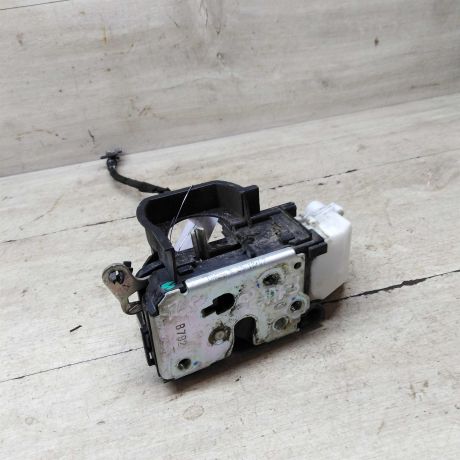 zamok-dveri-perednei-pravoi-fiat-albea-i-art-66590-big-2