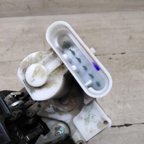 zamok-dveri-perednei-pravoi-fiat-albea-i-art-66590-big-3