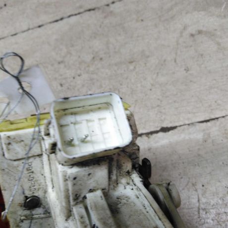 zamok-dveri-ford-focus-1-zadnii-levyi-art-66823-big-3