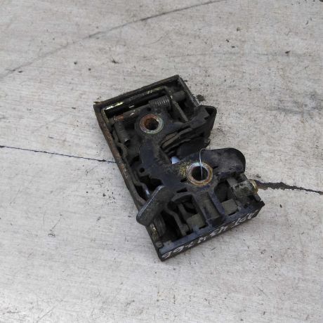 zamok-dveri-zadnii-levyi-chery-amulet-art-70791-big-0