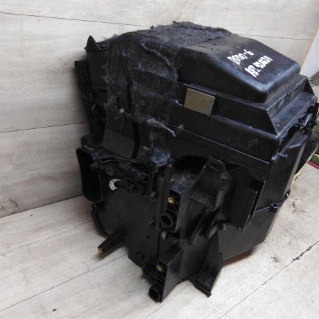 korpus-pecki-volkswagen-polo-v-sedan-art-71290-big-6