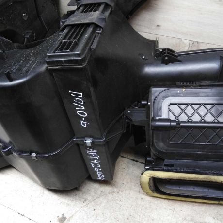 korpus-pecki-volkswagen-polo-v-sedan-art-71290-big-8