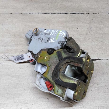 zamok-dveri-zadnii-levyi-nissan-primera-p11-art-71467-big-0