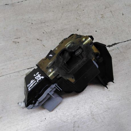 zamok-dveri-perednii-pravyi-peugeot-307-do-rest-art-71864-big-1