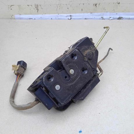 zamok-dveri-perednii-pravyi-hyundai-getz-art-72004-big-2