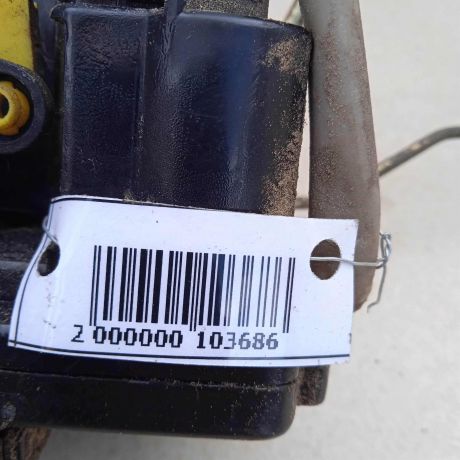 zamok-dveri-perednii-pravyi-hyundai-getz-art-72004-big-1