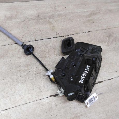 zamok-dveri-zadnii-pravyi-volkswagen-polo-v-sedan-art-72034-big-0