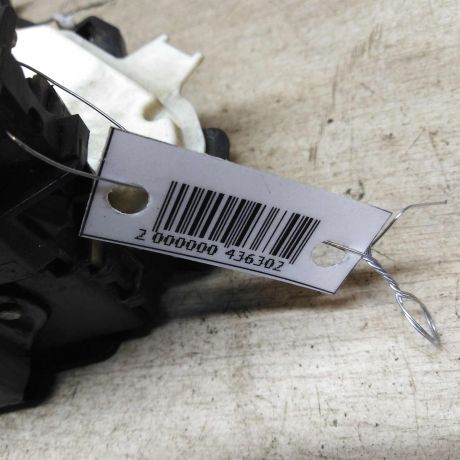 zamok-dveri-zadnii-pravyi-volkswagen-polo-v-sedan-art-72034-big-3