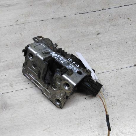 zamok-dveri-zadnii-levyi-renault-logan-i-art-72154-big-0