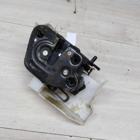 zamok-dveri-zadnii-pravyi-hyundai-sonata-4-ef-art-72248-big-0