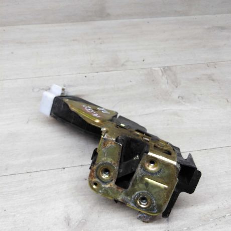 zamok-dveri-perednii-pravyi-mitsubishi-space-star-i-restailing-art-73054-big-1