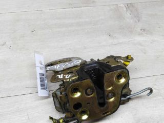 zamok-dveri-perednii-pravyi-opel-vectra-a-art-74552