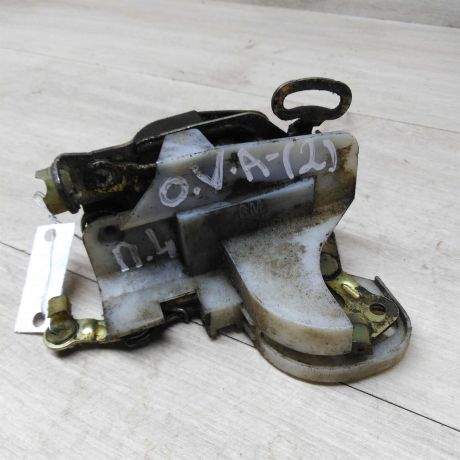 zamok-dveri-perednii-levyi-opel-vectra-a-art-75069-big-2