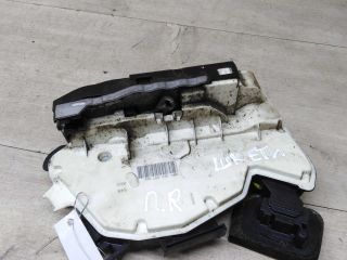 zamok-dveri-perednii-pravyi-skoda-yeti-i-art-75396