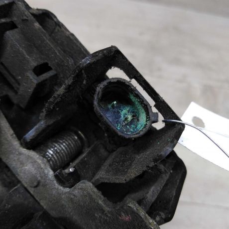 zamok-dveri-perednii-levyi-skoda-octavia-tour-art-75545-big-3