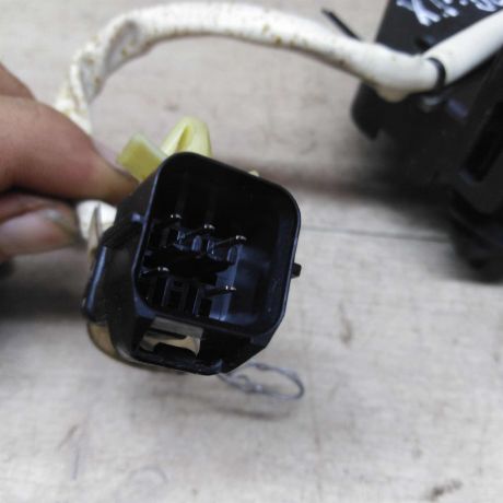 zamok-dveri-zadnii-levyi-hyundai-getz-art-76119-big-3