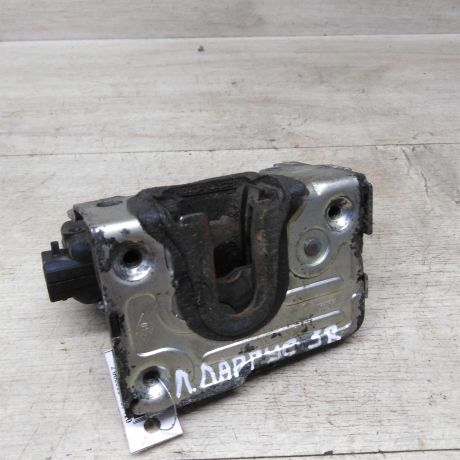 zamok-dveri-zadnii-pravyi-lada-largus-renault-logan-i-art-76612-big-0