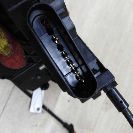 zamok-dveri-zadnii-levyi-ford-focus-3-art-77670-big-1