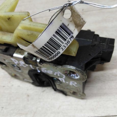 zamok-dveri-perednii-pravyi-renault-sandero-i-art-77781-big-2