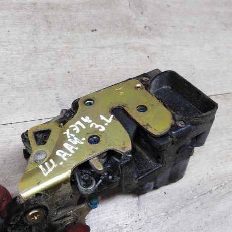 zamok-dveri-zadnii-levyi-chevrolet-lacetti-xetcbek-art-77827-big-1