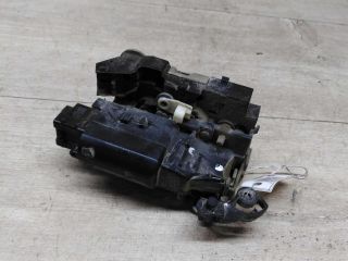 zamok-dveri-zadnii-pravyi-renault-sandero-i-art-77853