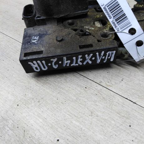 zamok-dveri-perednii-pravyi-chevrolet-lacetti-xetcbek-art-78881-big-1