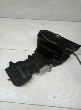 zamok-dveri-perednii-pravyi-mazda-6-gg-art-79500-big-2