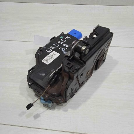 zamok-dveri-zadnii-pravyi-skoda-octavia-ii-a5-art-79906-big-0