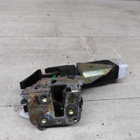 zamok-dveri-zadnii-levyi-mitsubishi-carisma-i-restailing-art-79963-big-3