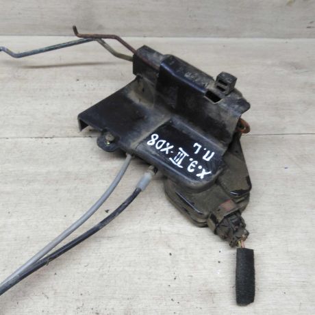 zamok-dveri-perednii-levyi-hyundai-elantra-iii-xd-sedan-art-80306-big-0