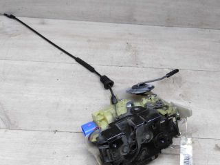 zamok-dveri-pravyi-volkswagen-transporter-t5-art-81128