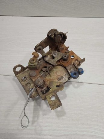 zamok-dveri-perednii-pravyi-daewoo-nexia-rest-art-81209-big-2