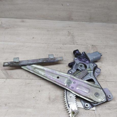 steklopodieemnik-elektro-zadnii-pravyi-mitsubishi-lancer-x-art-81210-big-3