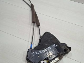 zamok-dveri-perednii-levyi-toyota-corolla-ix-e120-e130-art-81744