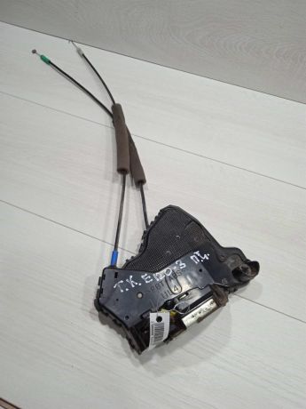zamok-dveri-perednii-levyi-toyota-corolla-ix-e120-e130-art-81744-big-0