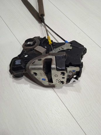 zamok-dveri-perednii-levyi-toyota-corolla-ix-e120-e130-art-81744-big-2