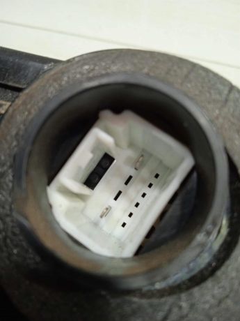 zamok-dveri-perednii-pravyi-toyota-corolla-ix-e120-e130-art-81804-big-1