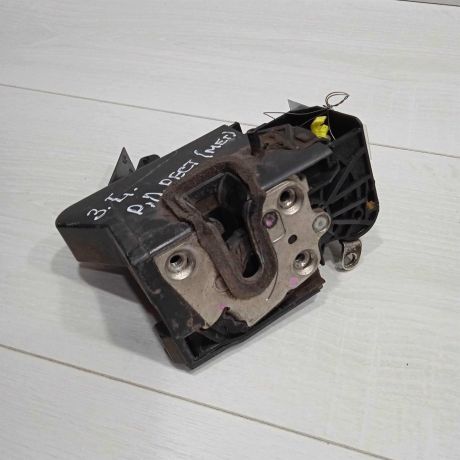 zamok-dveri-zadnii-levyi-renault-logan-ii-art-82063-big-0