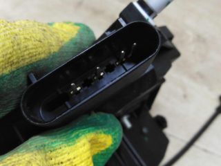 zamok-dveri-zadnii-levyi-ford-focus-3-art-82368