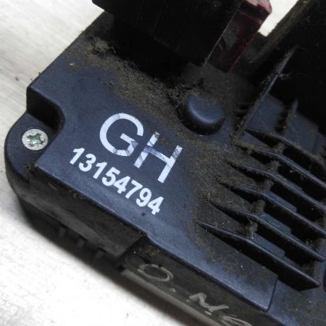 zamok-dveri-zadnii-pravyi-opel-meriva-a-art-82549-big-2