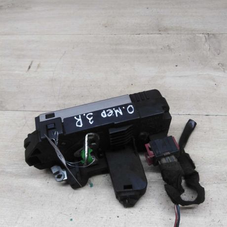 zamok-dveri-zadnii-pravyi-opel-meriva-a-art-82549-big-1