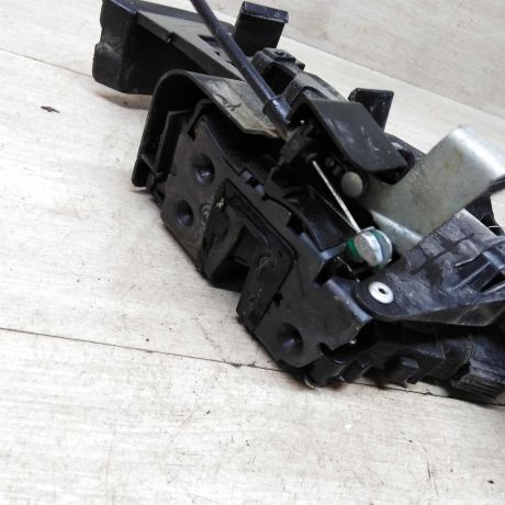 zamok-dveri-zadnii-pravyi-ford-focus-2-art-82610-big-1