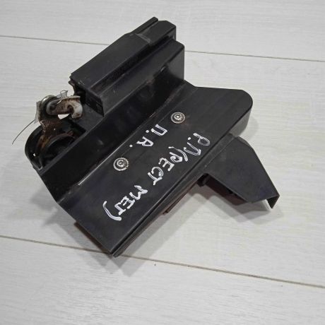 zamok-dveri-perednii-pravyi-renault-logan-ii-art-82628-big-0