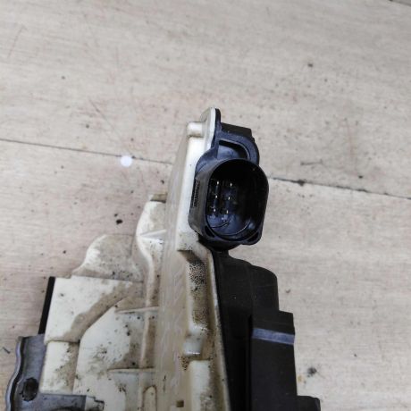 zamok-dveri-zadnii-pravyi-skoda-fabia-ii-restailing-skoda-fabia-ii-art-83303-big-2