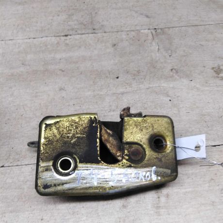 zamok-pravoi-otkatnoi-dveri-volkswagen-transporter-t4-art-83662-big-0