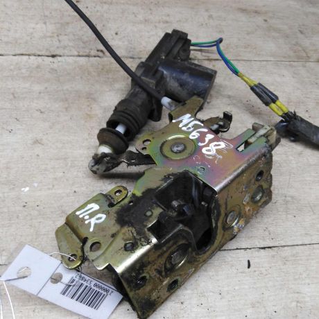 zamok-dveri-perednii-pravyi-mercedes-benz-vito-w638-art-83743-big-3