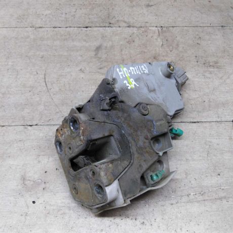 zamok-dveri-zadnii-pravyi-nissan-primera-p11-art-83860-big-0