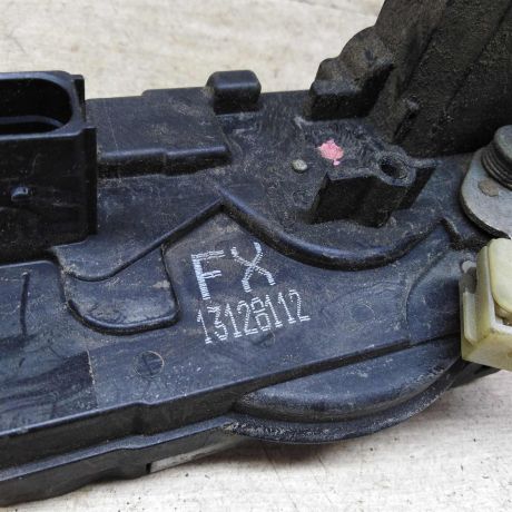 zamok-dveri-perednii-pravyi-opel-astra-h-art-84021-big-1