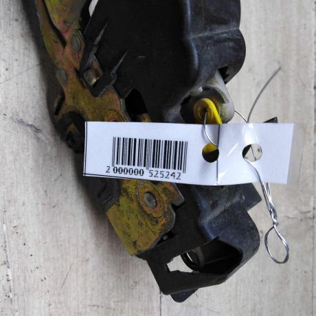 zamok-dveri-perednii-pravyi-mitsubishi-carisma-i-restailing-art-85009-big-1